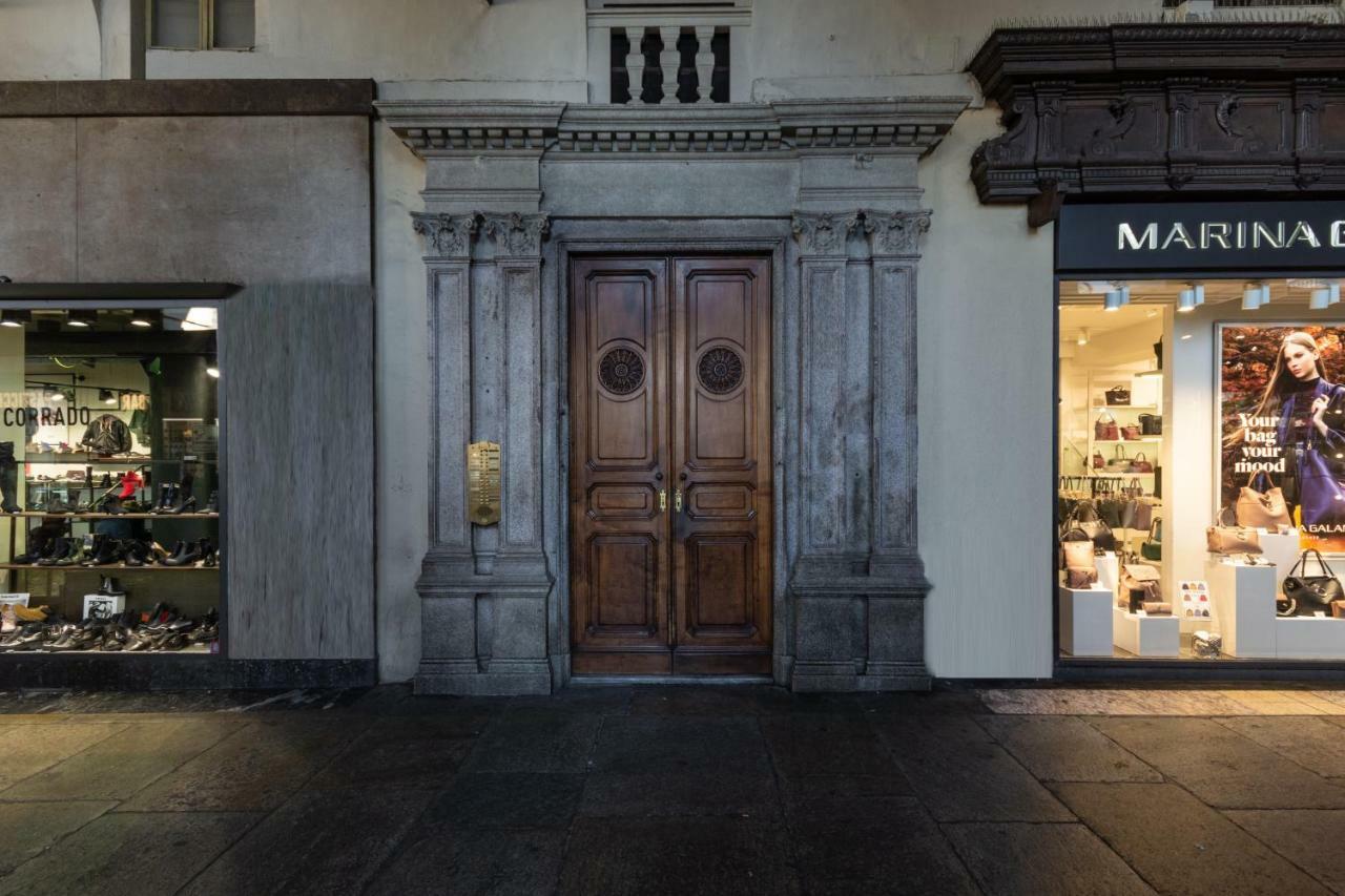 Apartamento Mansarda In Piazza Castello Turín Exterior foto
